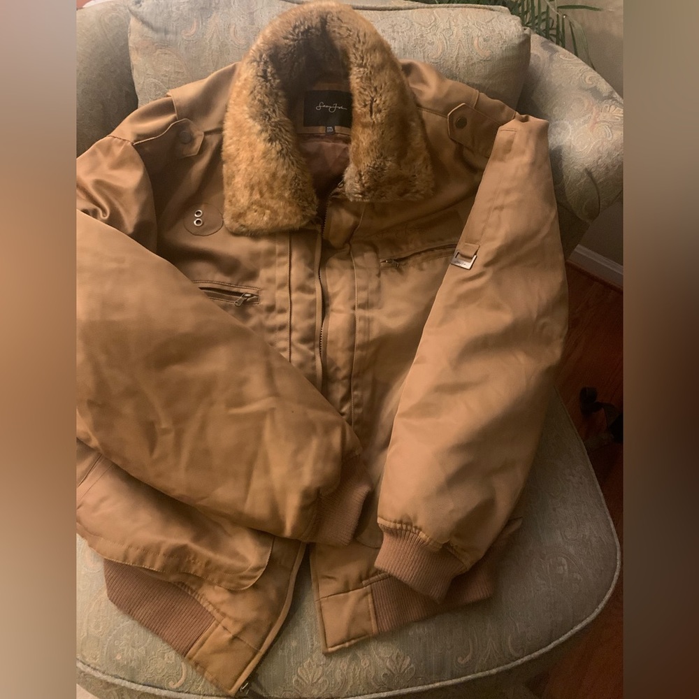 Vintage 90’s Sean John bomber jacket Carmel brown with zip off faux fur collar